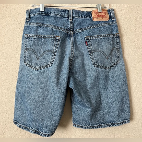 Levi’s Jean Shorts 550 Men’s size 33 Blue Wash Denim Vintage look - Picture 2 of 5